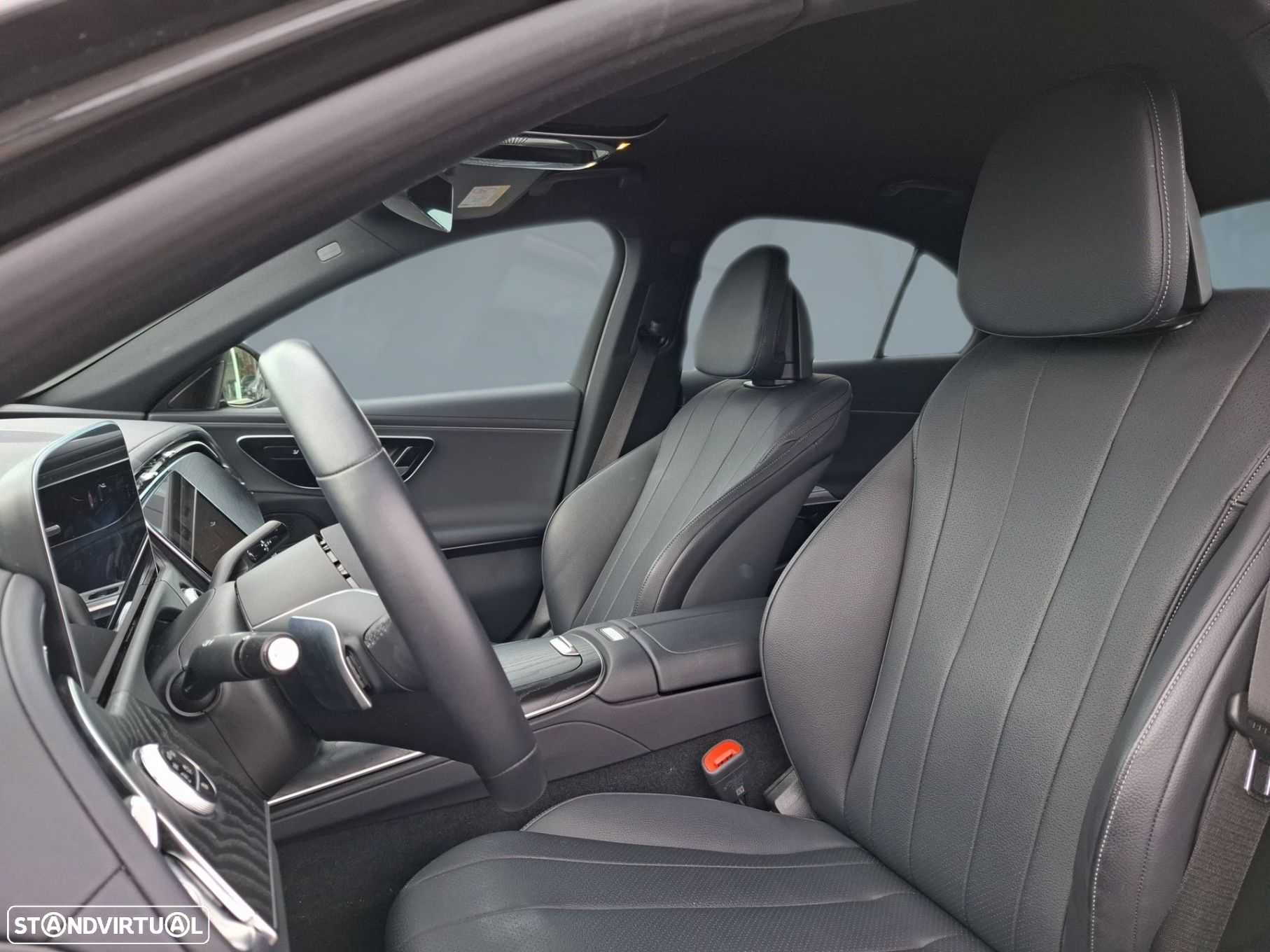 Mercedes-Benz E 220 d Avantgarde - 11