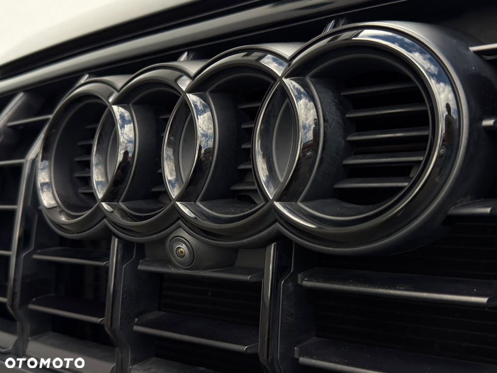 Audi Q3 - 17