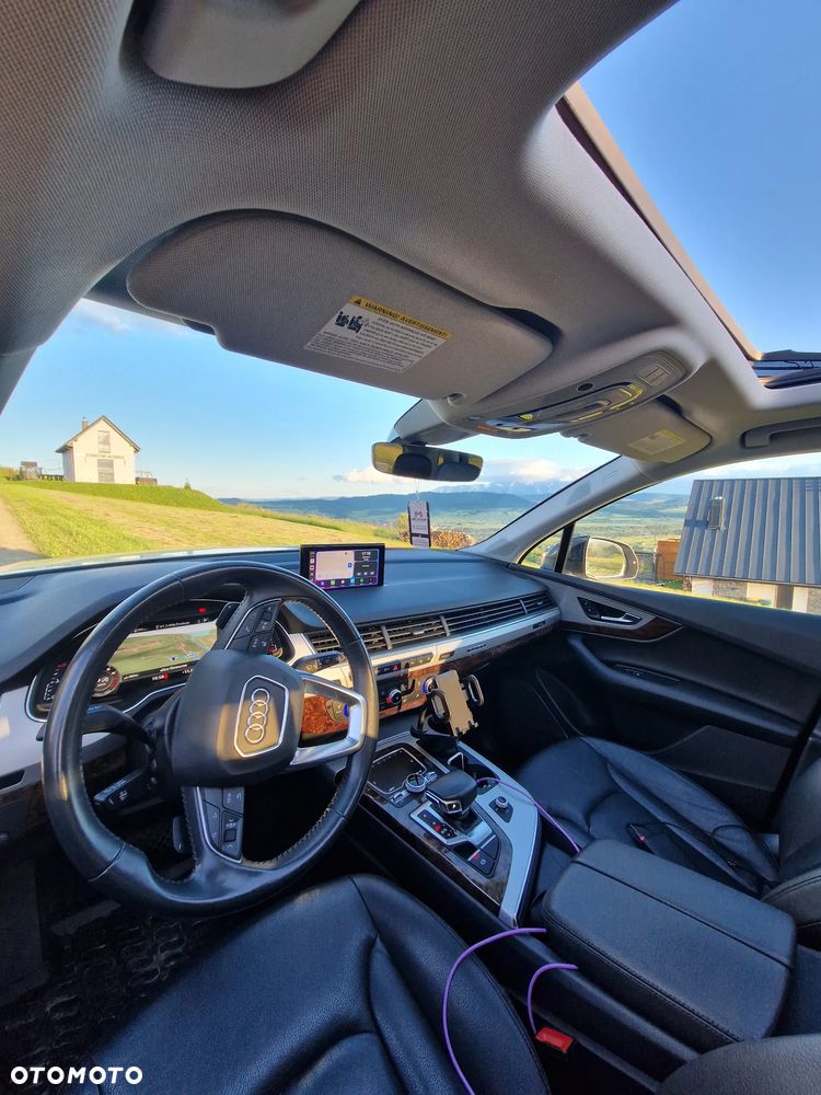 Audi Q7 - 17