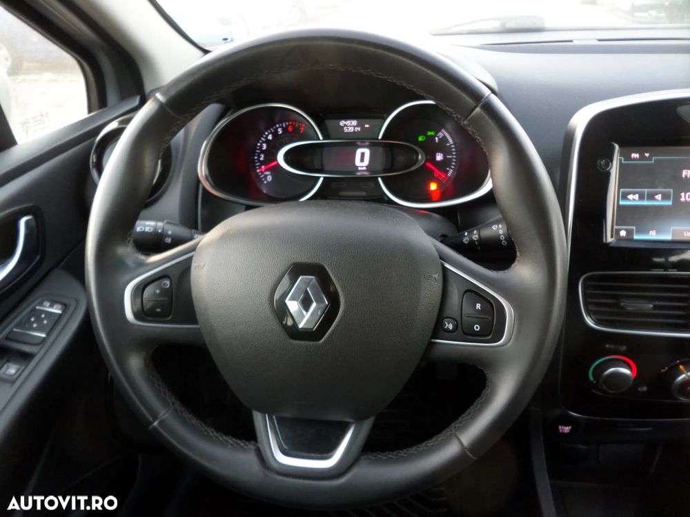 Renault Clio - 29