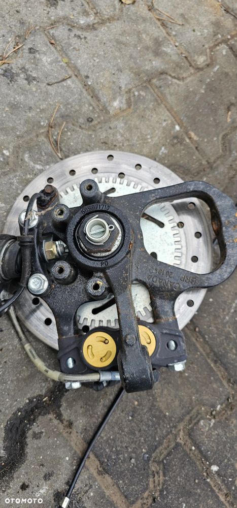 Wahacz piasta tarcza zacisk przedni przód Can Am Spyder RS Rotax 990 12r. - 2