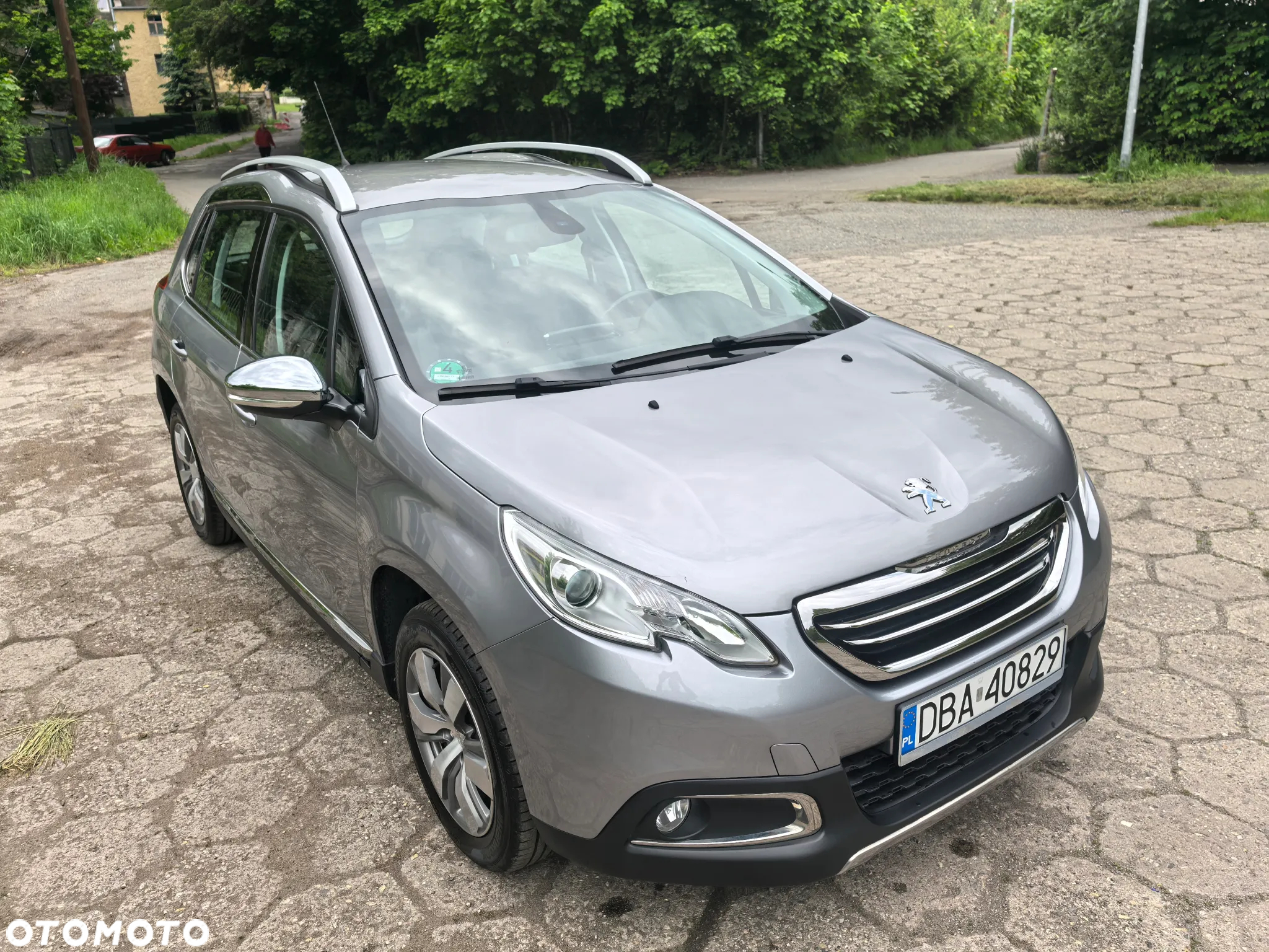 Peugeot 2008 1.2 VTi Allure - 22