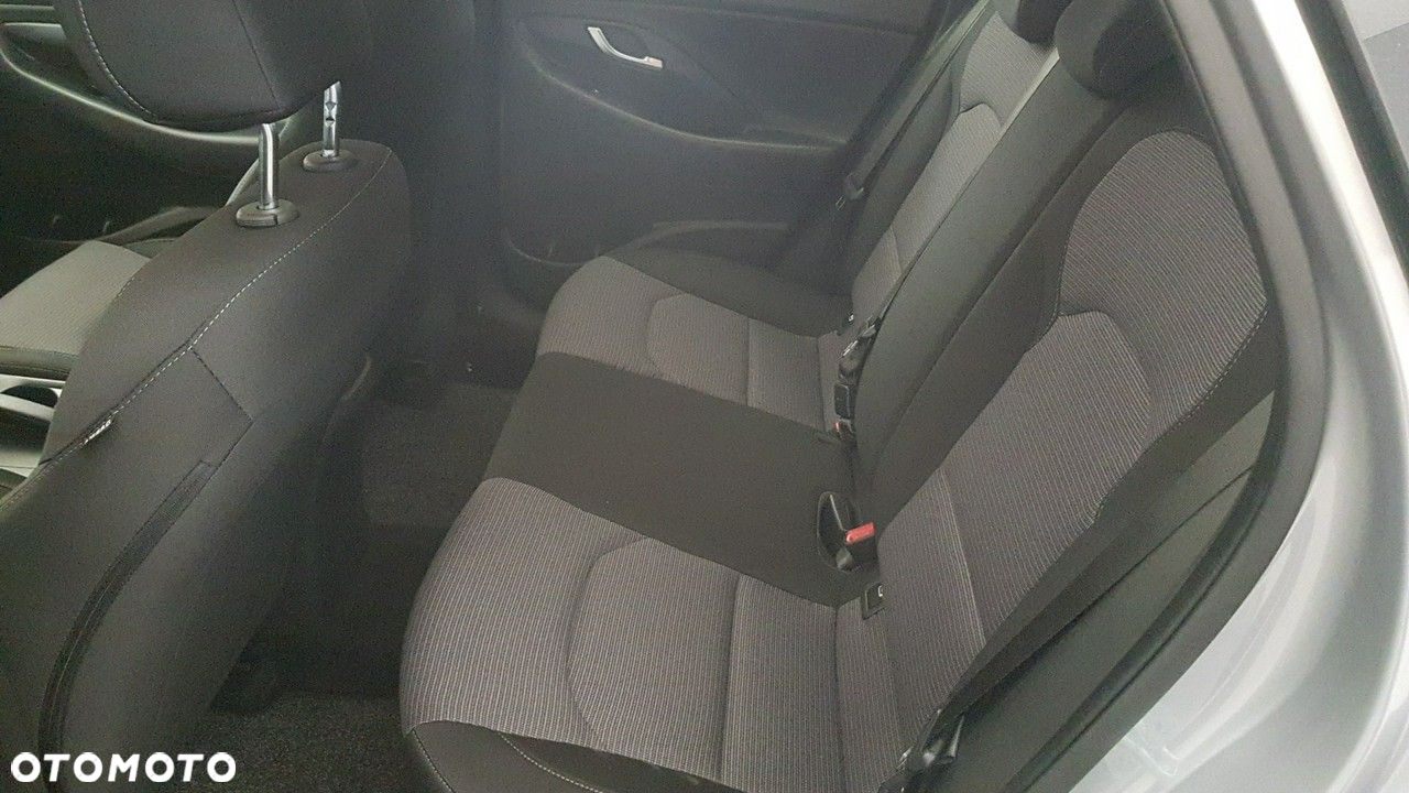 Hyundai i30 - 21