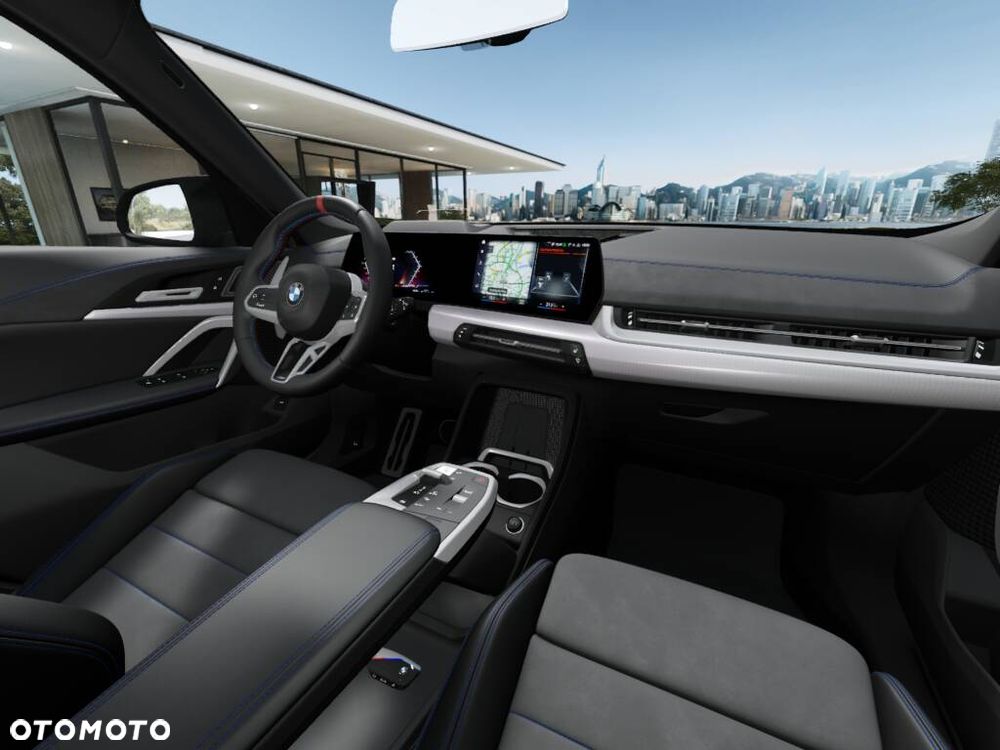 BMW X1 M35i xDrive - 4