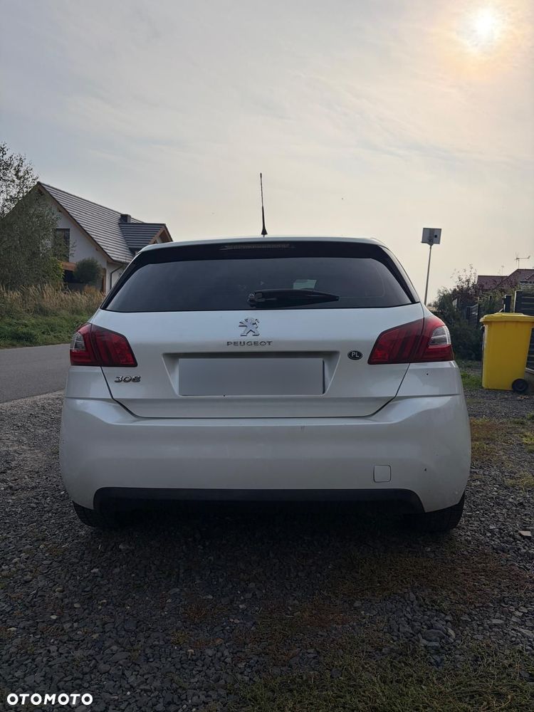 Peugeot 308 - 4