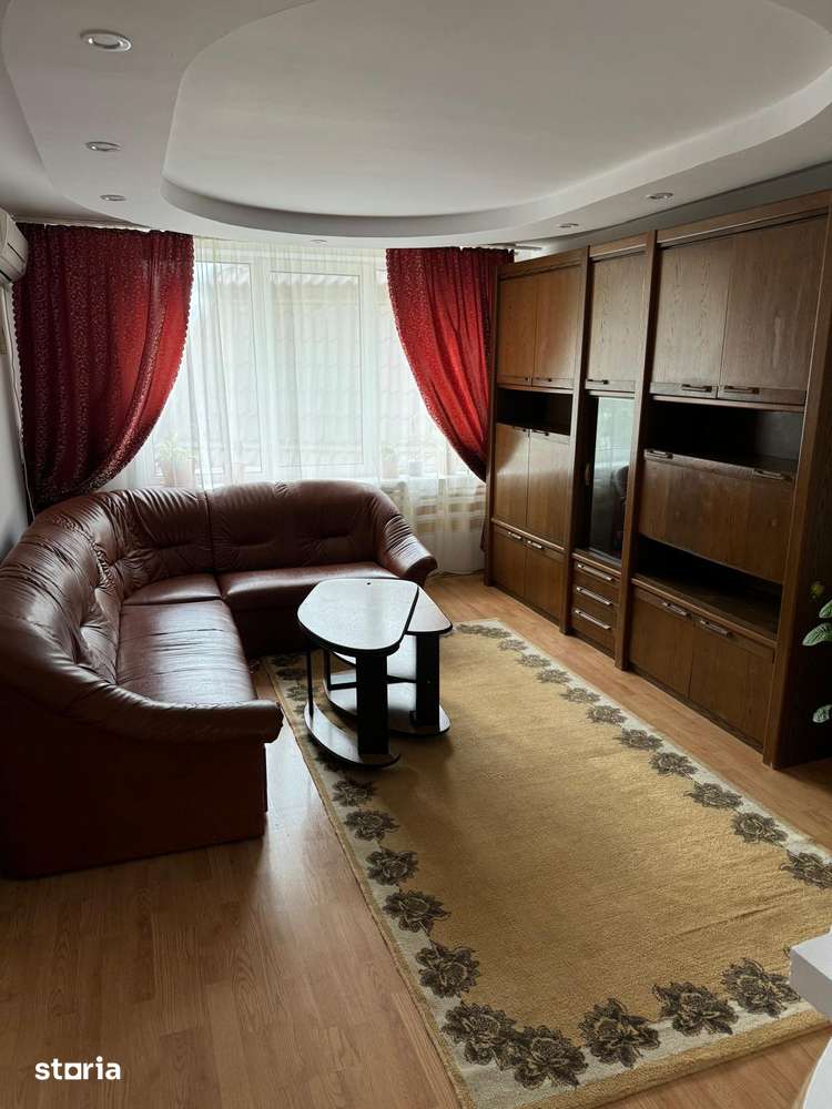 Oferta inchiriere aartament cu 3 camere ultracentral - Imagine principală: 2/13