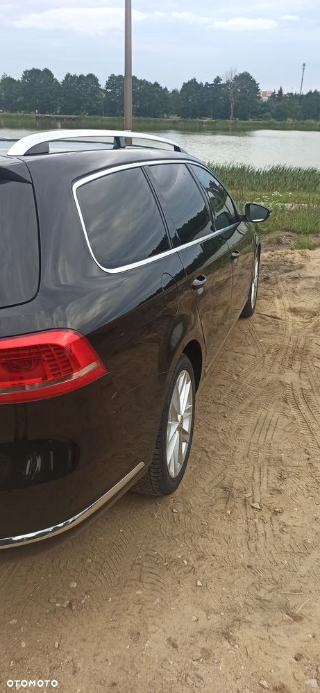 Volkswagen Passat 2.0 TDI Comfortline DSG - 8