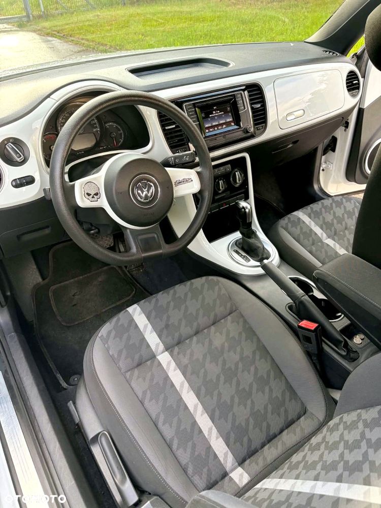 Volkswagen Beetle - 7