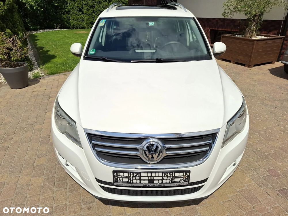 Volkswagen Tiguan - 4