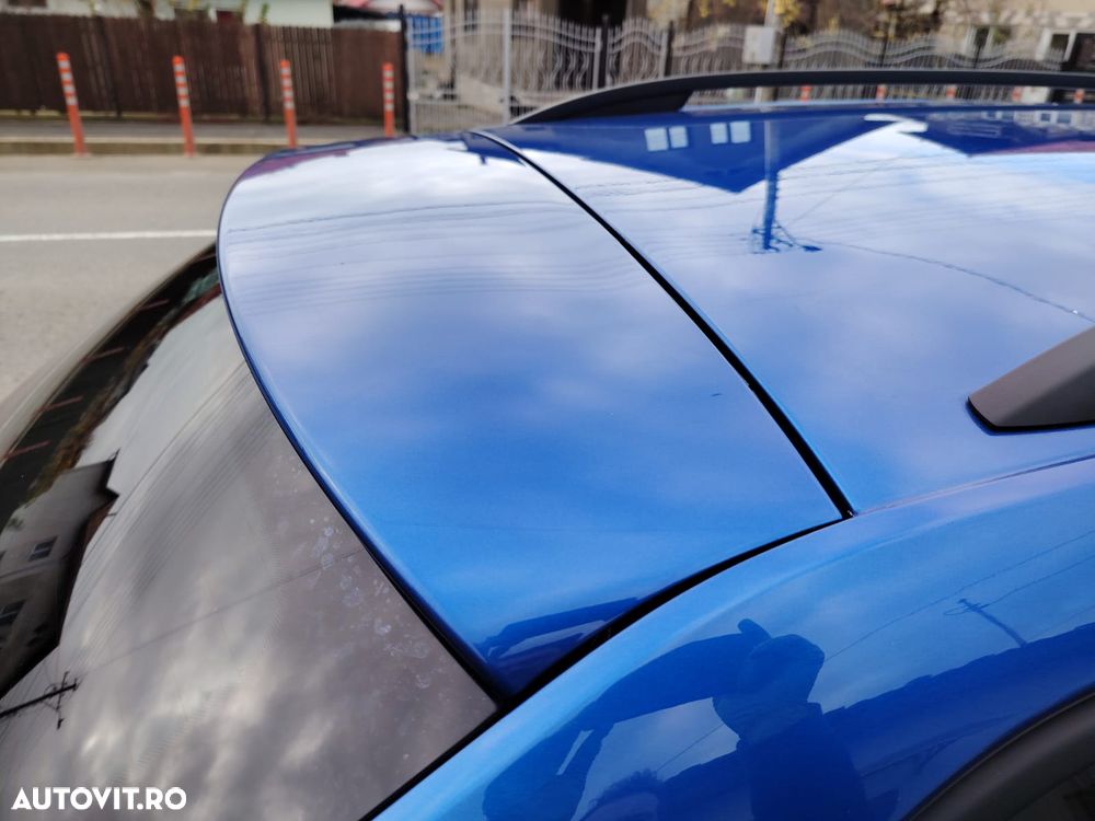 Skoda Octavia Combi 2.0 TDI DSG Style - 6