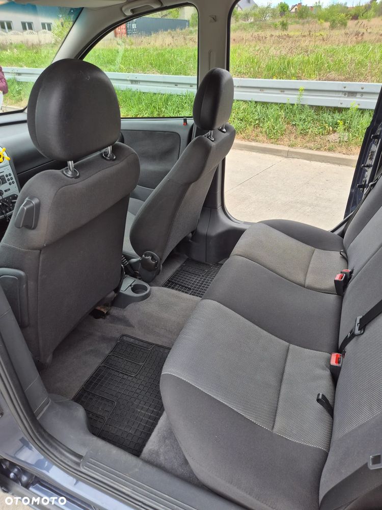Opel Combo Tour - 10