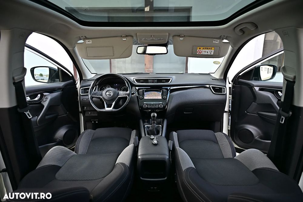 Nissan Qashqai 1.7 dCi TEKNA - 7