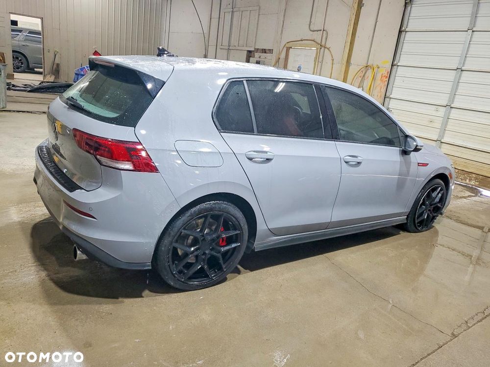 Volkswagen Golf 2.0 TSI GTI DSG - 3
