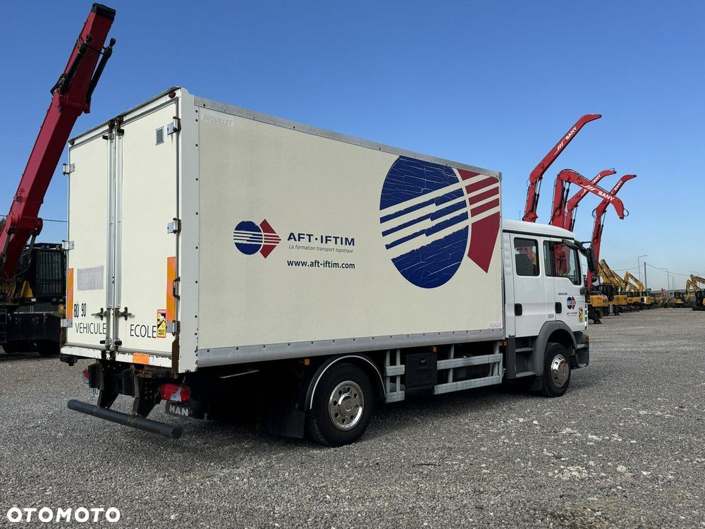 MAN TGM 15.250 BRYGADÓWKA 6 MIEJSC - 4