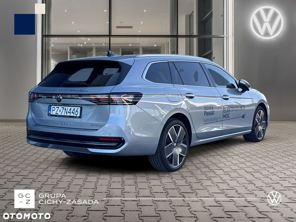 Volkswagen Passat - 6
