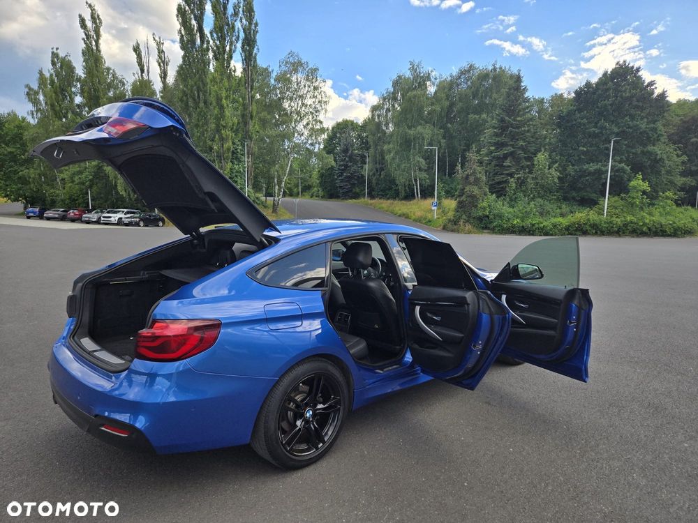 BMW Seria 3 320d xDrive M Sport sport - 10
