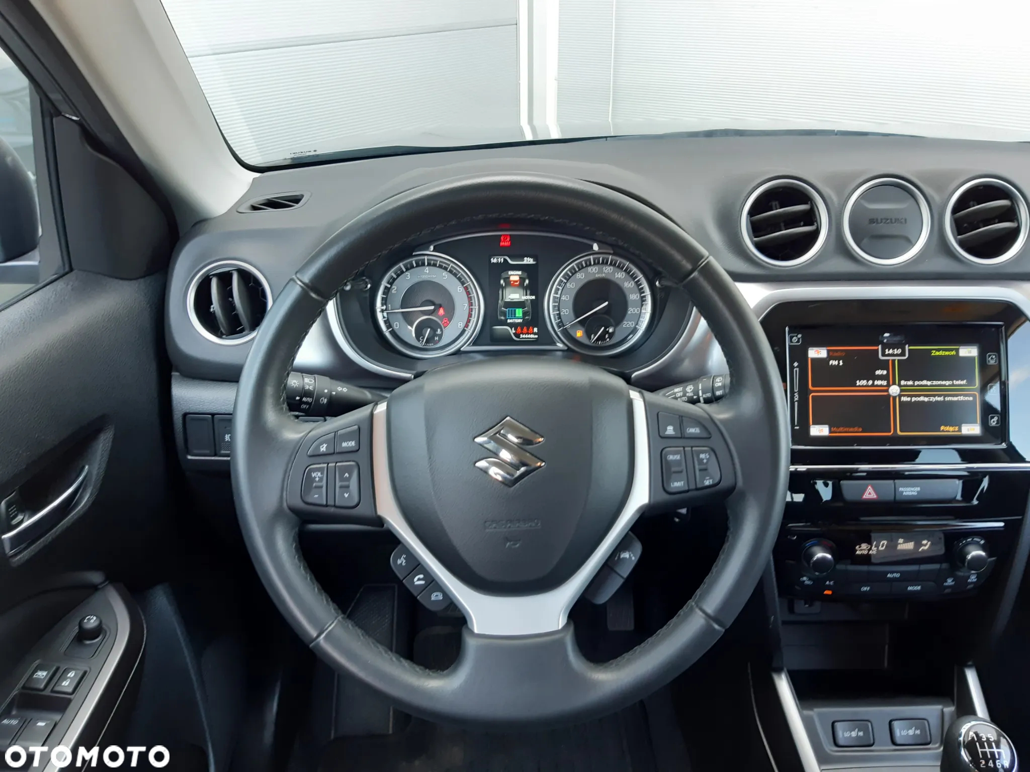Suzuki Vitara 1.4 Boosterjet Premium 2WD - 14