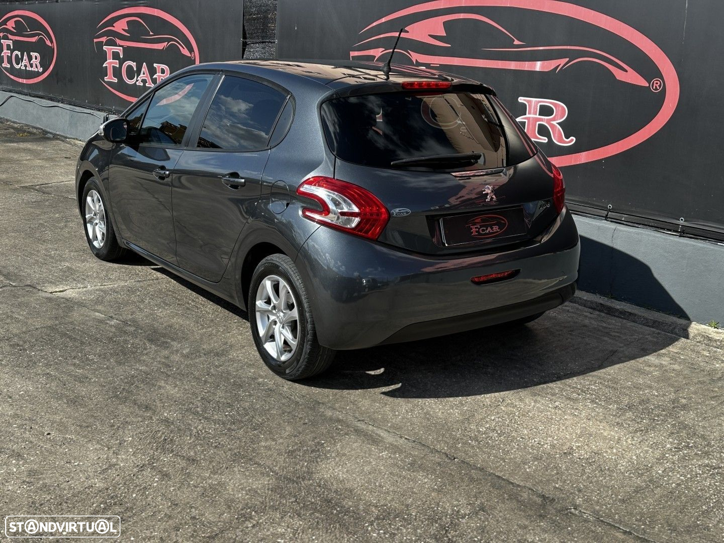 Peugeot 208 1.4 HDi Active - 4