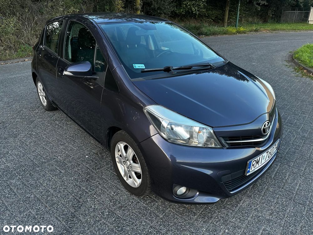 Toyota Yaris - 17
