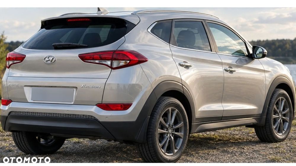 Hyundai Tucson 1.7 CRDI BlueDrive Comfort 2WD DCT - 3