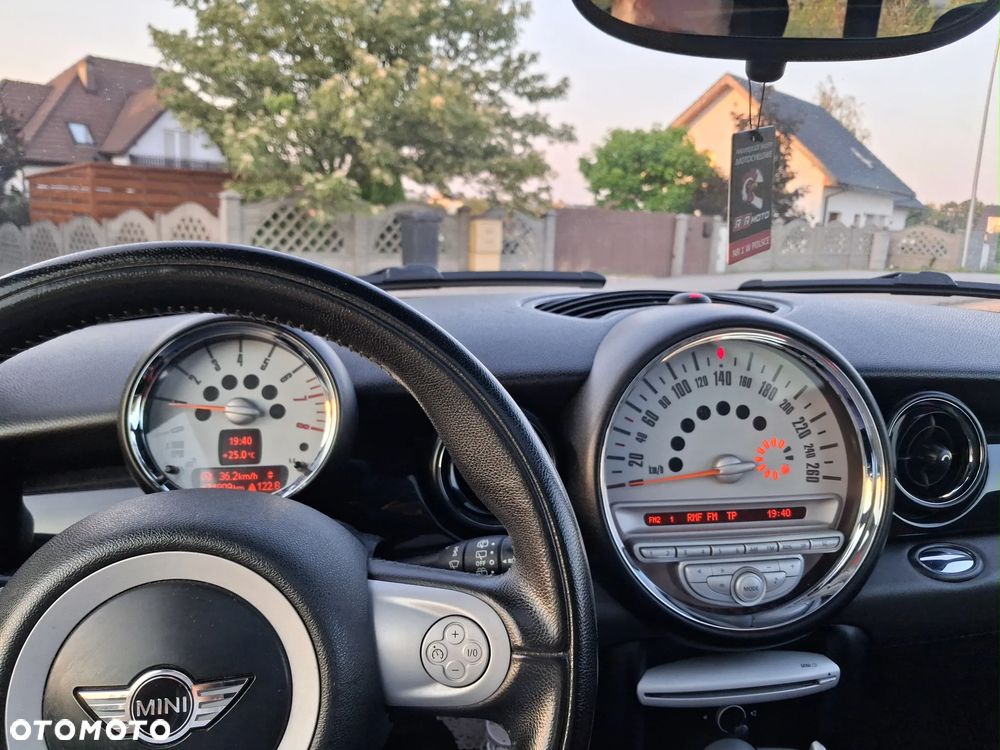 MINI Clubman - 32