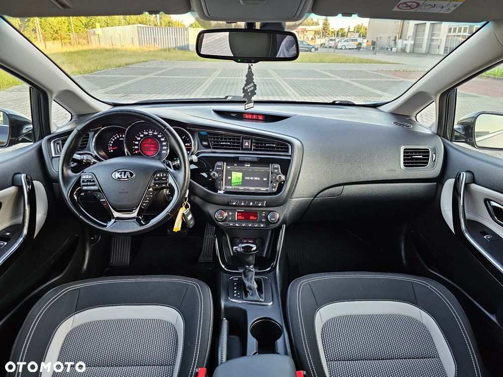 Kia Ceed 1.6 GDI XL DCT - 21