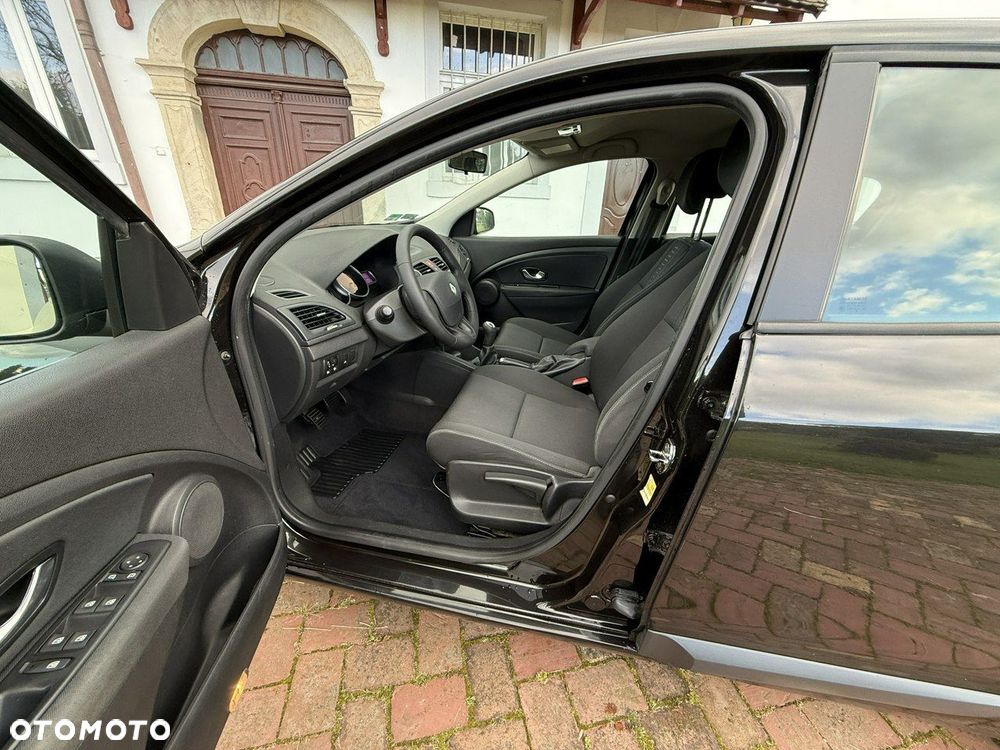 Renault Megane 1.6 16V 100 Expression - 16