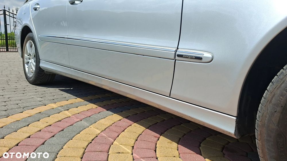 Mercedes-Benz Klasa E 280 CDI 4Matic Automatik Avantgarde DPF - 24