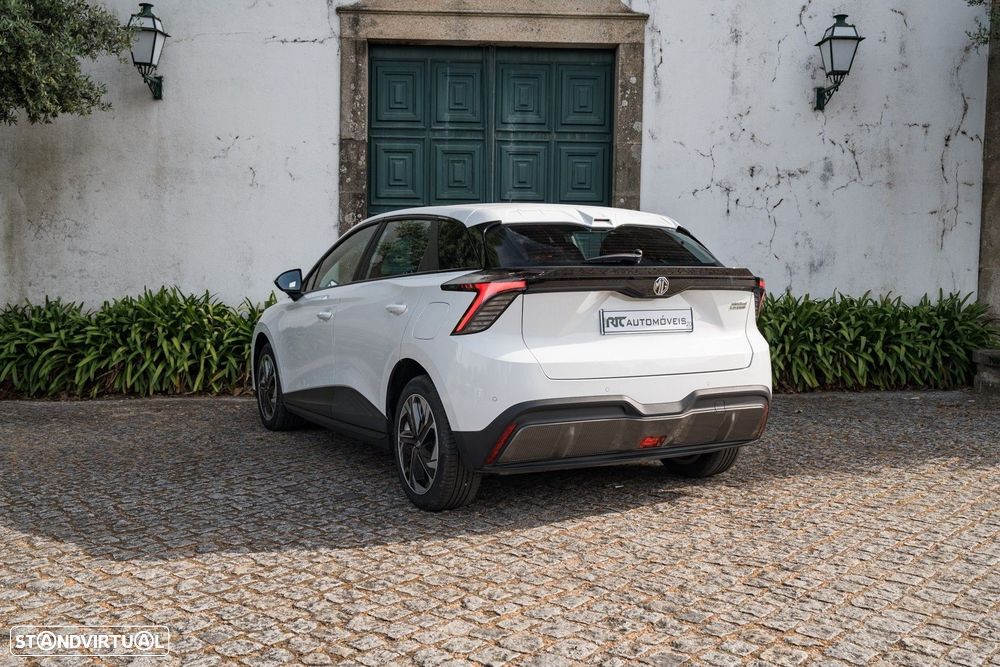 MG MG4 51 kWh Standard - 10