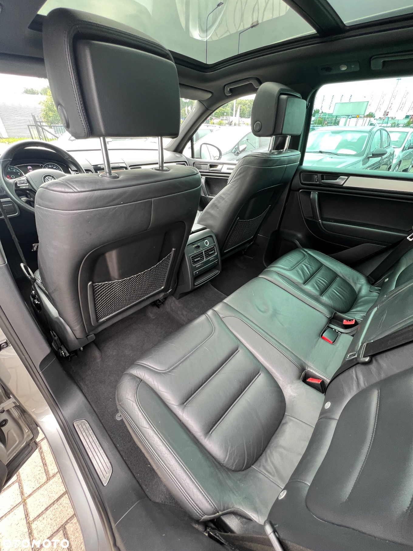 Volkswagen Touareg 3.0 Hybrid 4Motion Automatik - 10