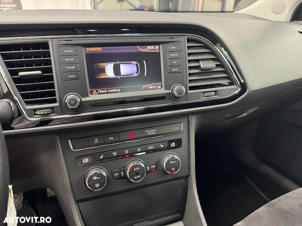 Seat Leon 1.6 TDI ECOMOTIVE Style - 24