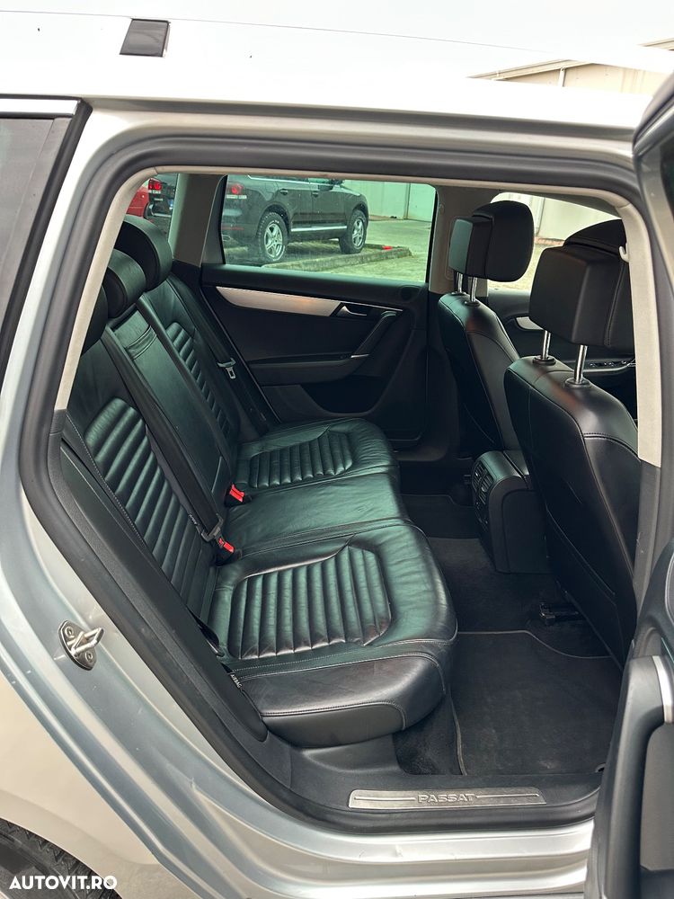 Volkswagen Passat 2.0 TDI BlueMotion Technology Highline - 15