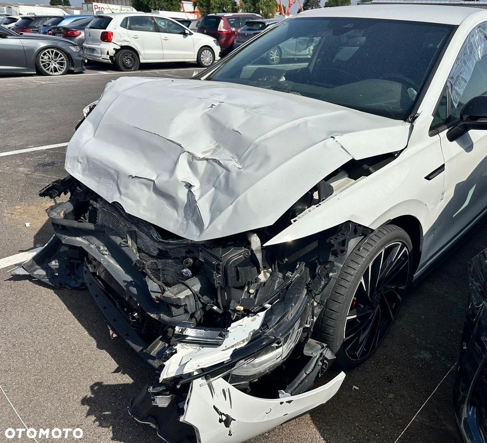 Volkswagen Golf VIII 2.0 TDI GTD DSG - 3