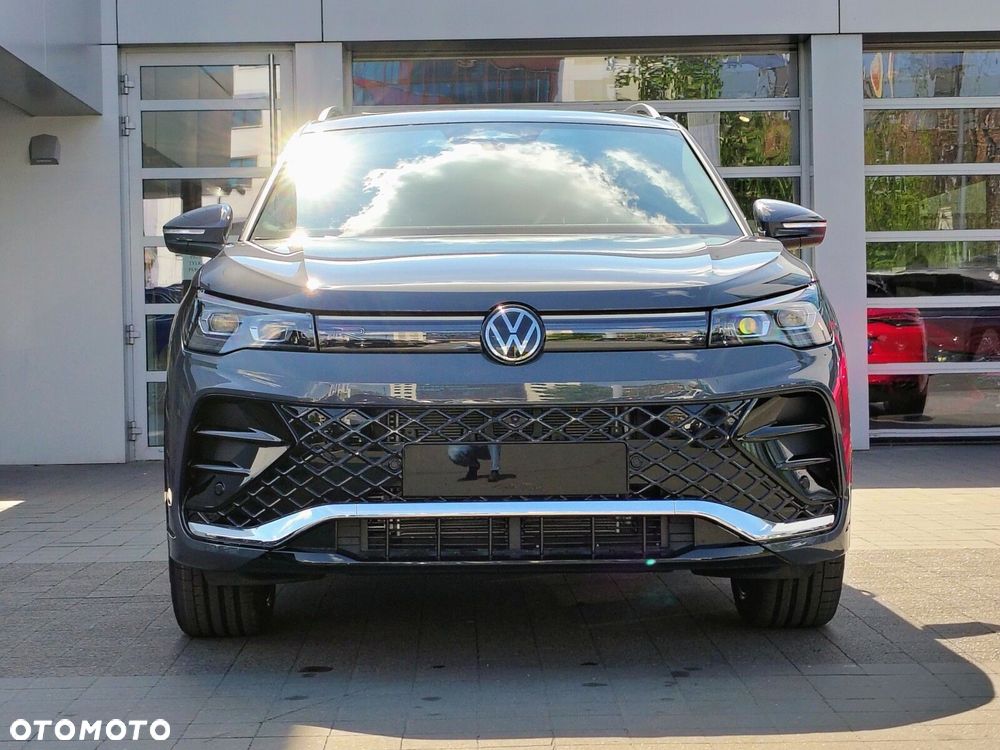 Volkswagen Tiguan - 2