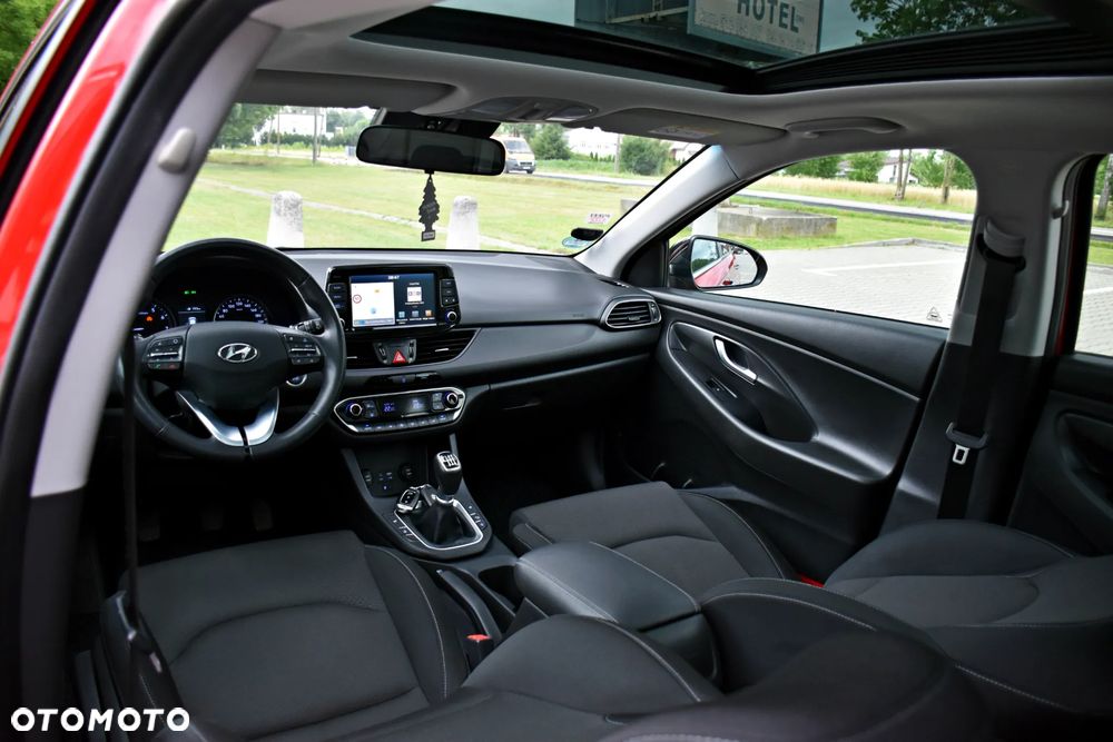 Hyundai i30 1.0 T-GDI Connect & Go - 35