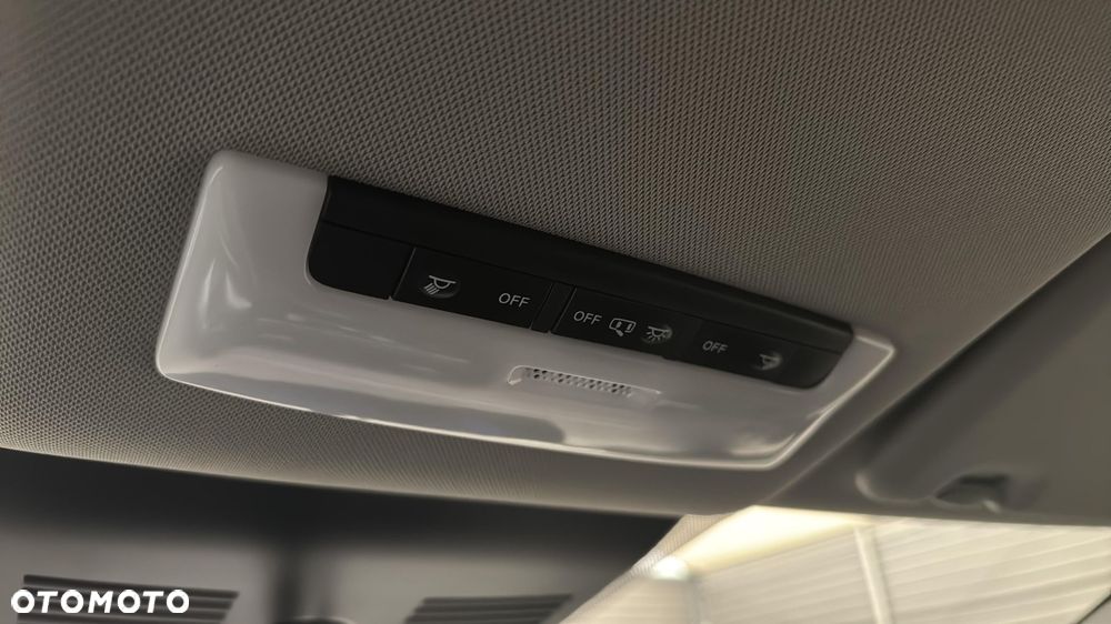 Nissan Leaf 40kWh N-Connecta - 27