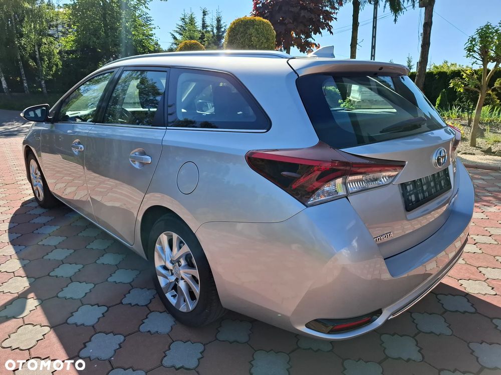 Toyota Auris - 8