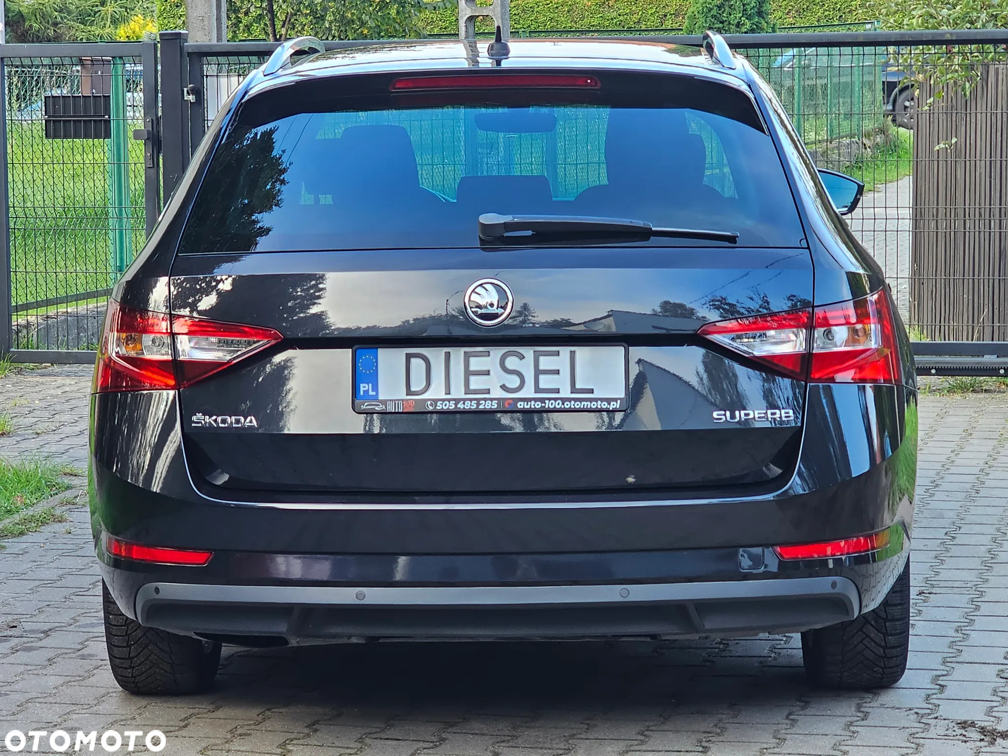 Skoda Superb 2.0 TDI DSG Premium Edition - 6