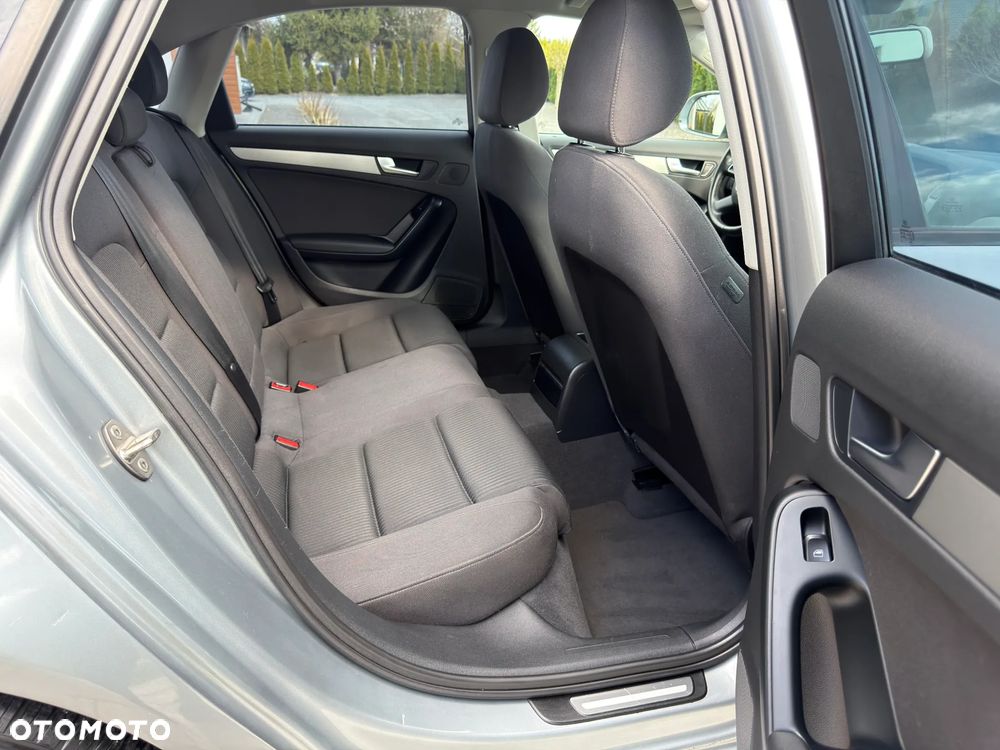 Audi A4 Limousine 1.8 TFSI Attraction - 34