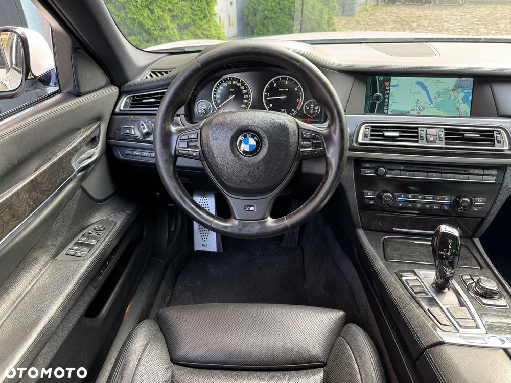 BMW Seria 7 - 6