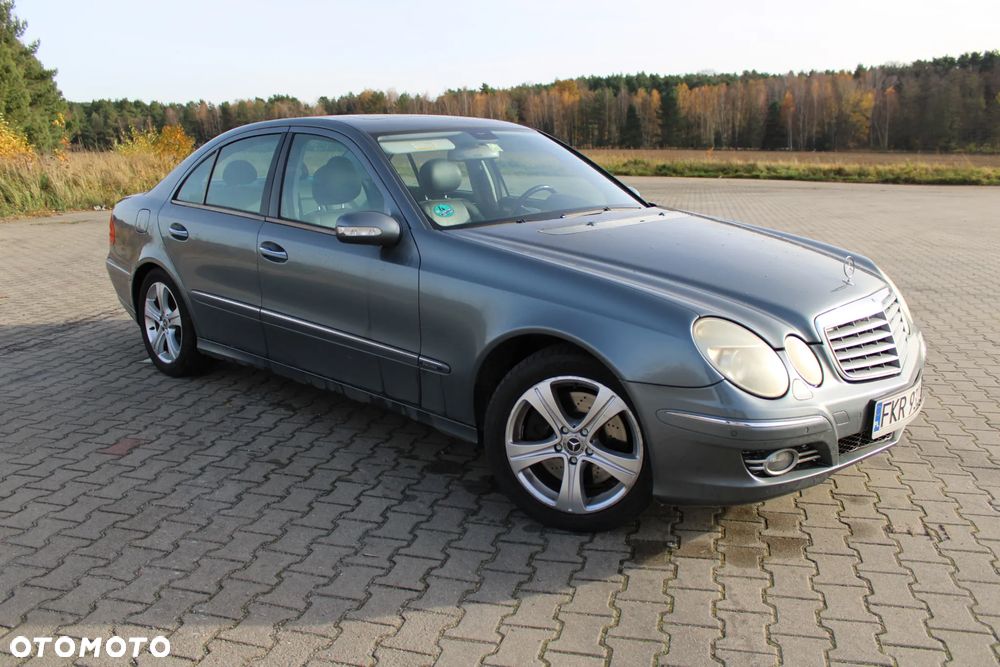 Mercedes-Benz Klasa E - 2