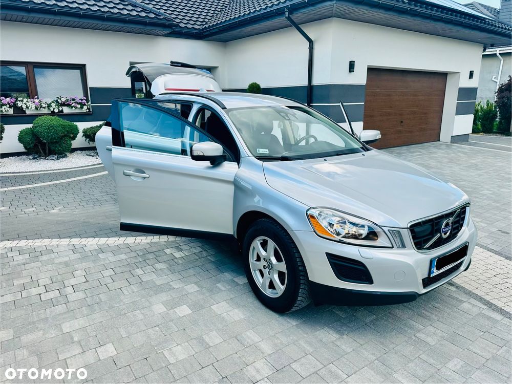 Volvo XC 60 2.4D AWD Summum - 17