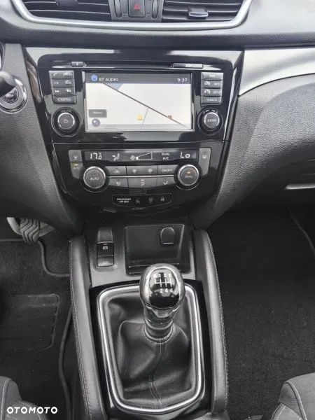 Nissan Qashqai 1.2 DIG-T N-Connecta - 17