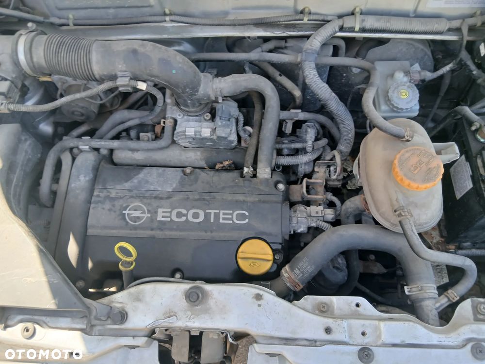 Opel Agila - 14
