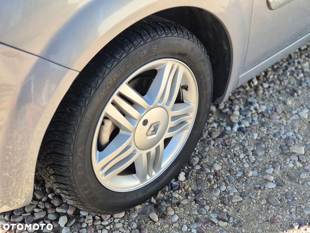 Renault Scenic - 26