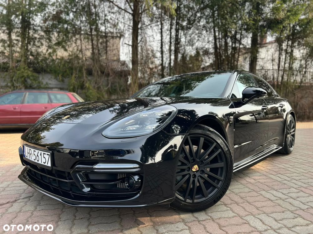 Porsche Panamera 4S - 1