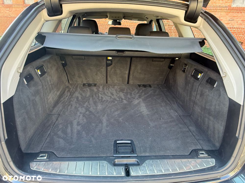 BMW Seria 5 520d xDrive Luxury Line - 17