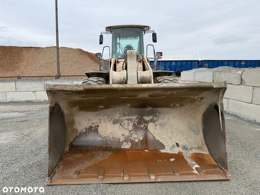 Liebherr L564 / 2002 r - 8