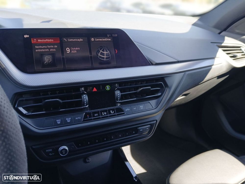BMW 116 d Pack Desportivo M - 22