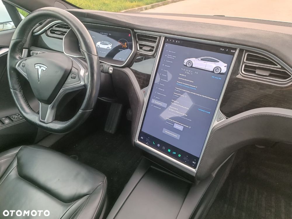 Tesla Model S Long Range Plus - 23